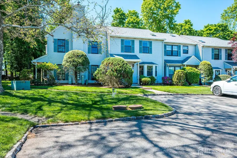 -1402 Maplecrest Road, Edison, NJ 08820 - #3