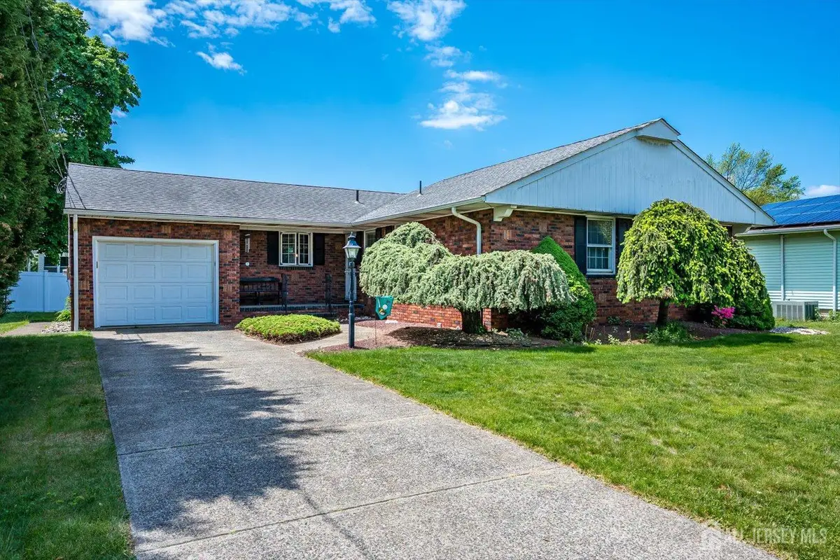 -5 Charles Street, Sayreville, NJ 08879 - #1