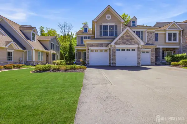 -17 Tree Swallow Drive, Princeton, NJ 08540