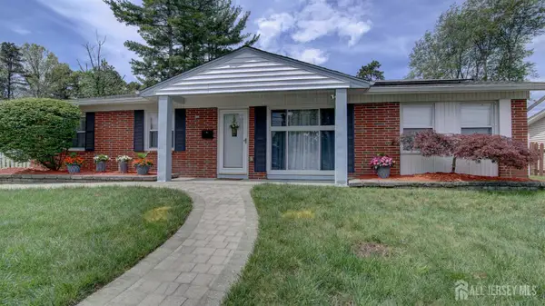 -107 Monmouth Road, Monroe, NJ 08831