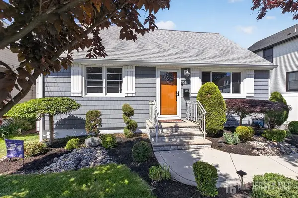 -49 S 2nd Street S, Fords, NJ 08863