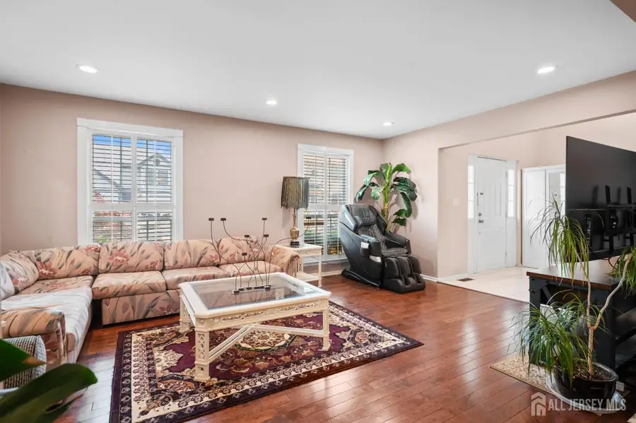 -23 Aldingham Circle, East Brunswick, NJ 08816 - #3