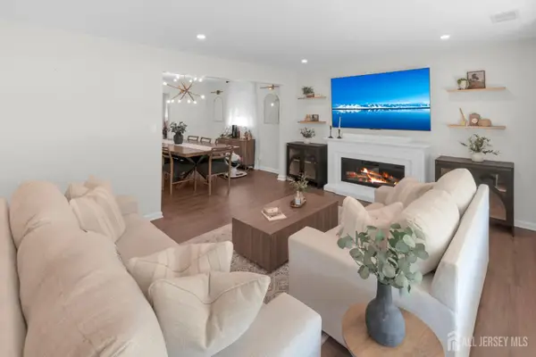 -35 Furman Avenue, Sayreville, NJ 08872