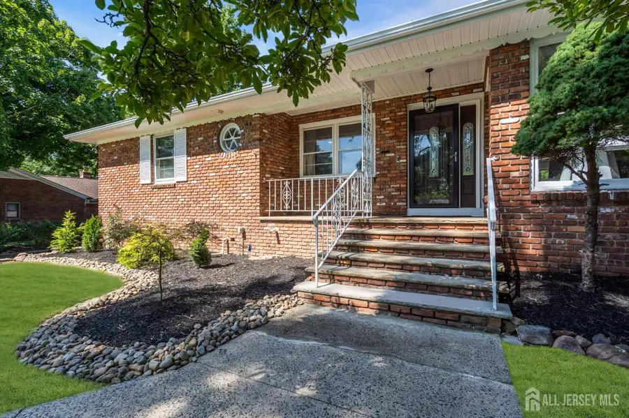 -5 Phillip Drive, Edison, NJ 08820 - #3