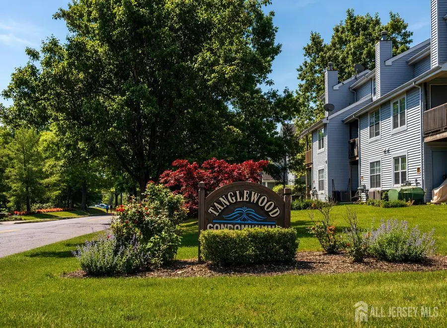 -9 Tanglewood Court, South Brunswick, NJ 08852 - #2