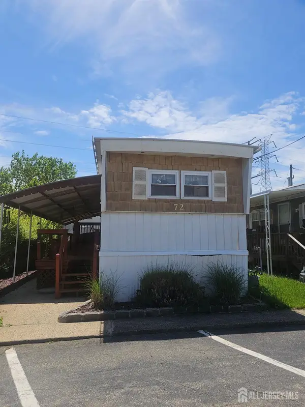 -72 Freddie Avenue, Avenel, NJ 07001