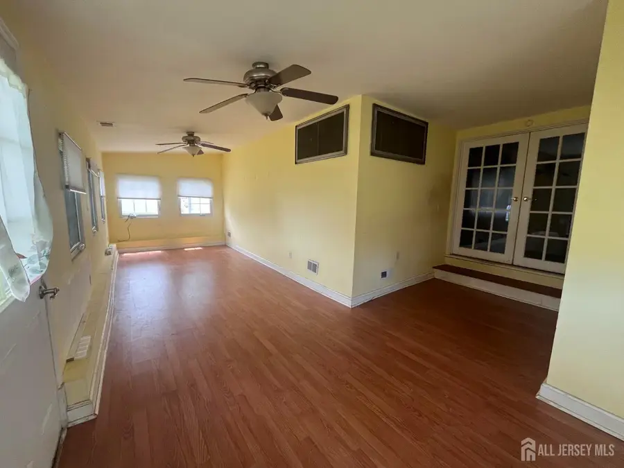 -112 Kendall Drive, Parlin, NJ 08859 - #3