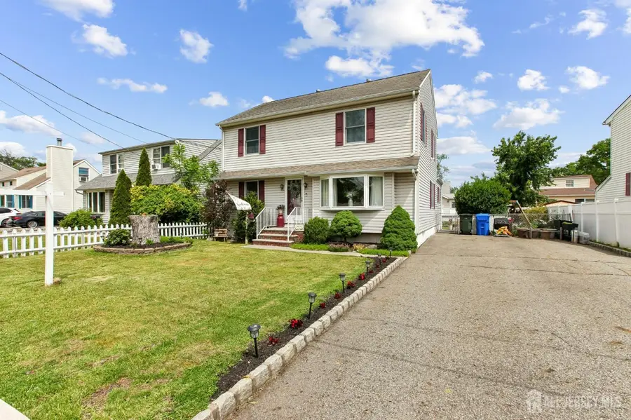 -27 W James Place, Iselin, NJ 08830 - #3