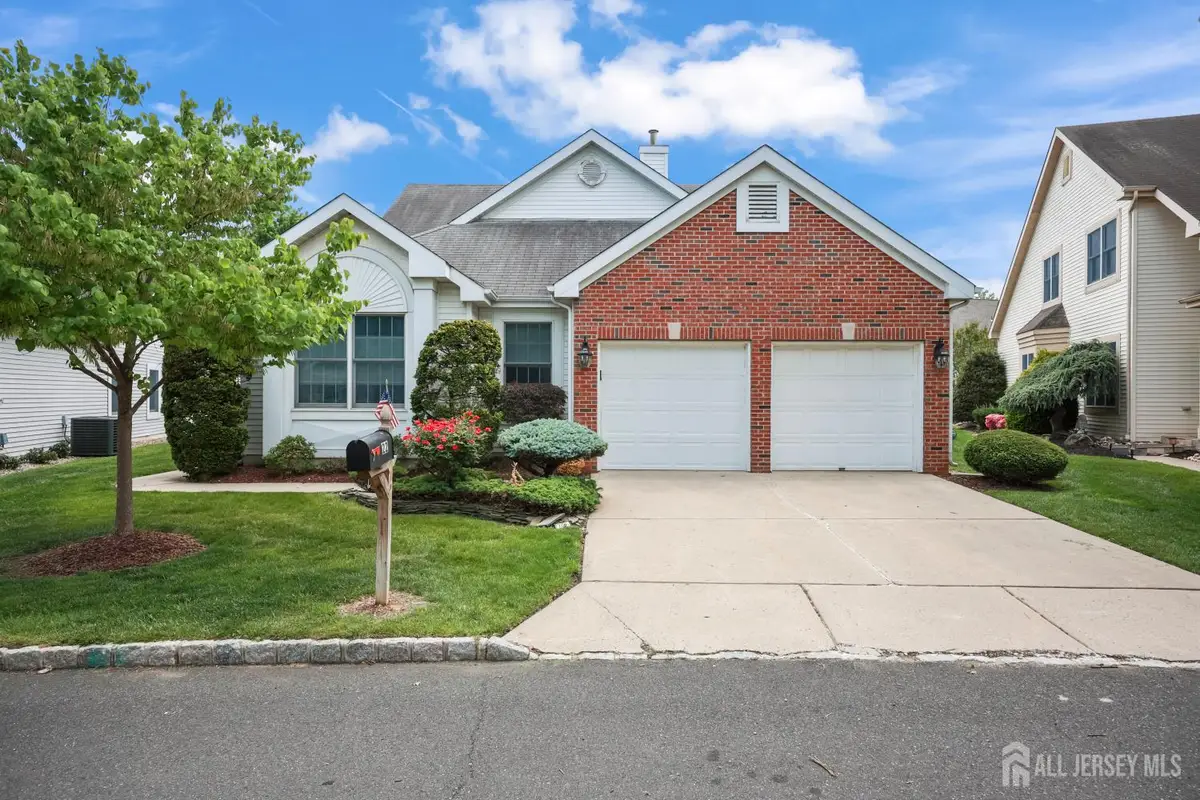-22 London Drive, Monroe, NJ 08831 - #1