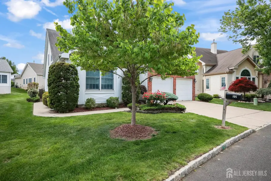 -22 London Drive, Monroe, NJ 08831 - #2