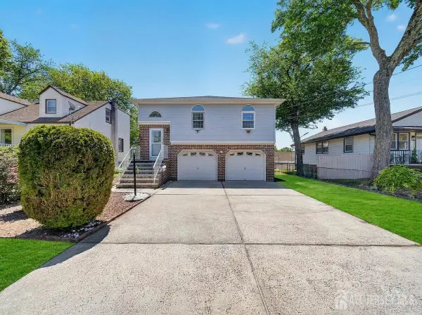 -36 Aylin Street, Metuchen, NJ 08840