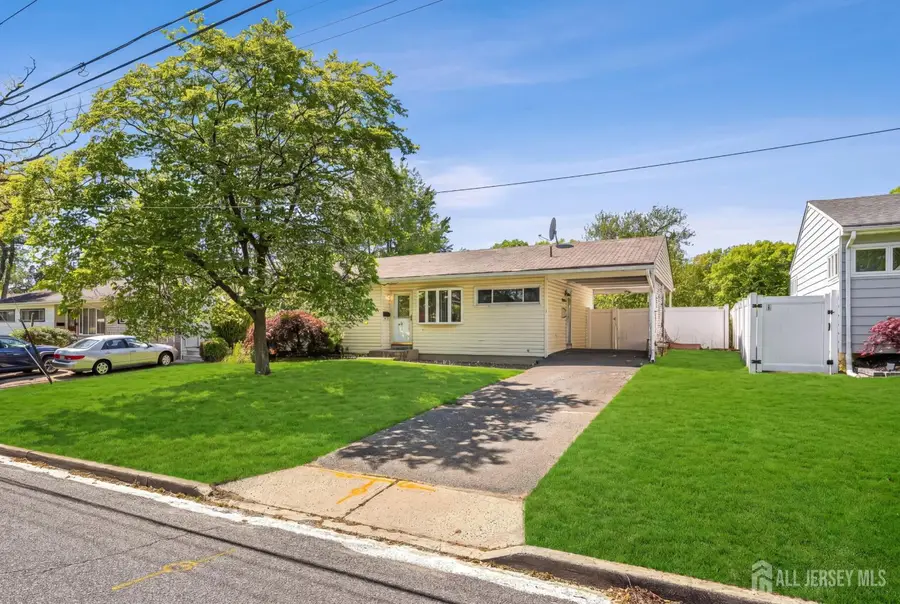 -34 Princeton Road, Parlin, NJ 08859 - #3