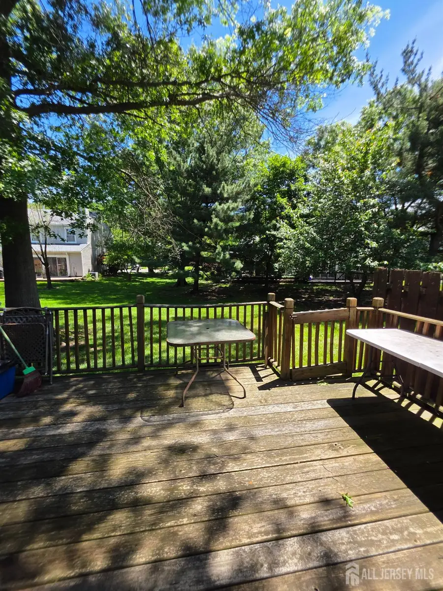 -394 Rittenhouse Court, North Brunswick, NJ 08902 - #3
