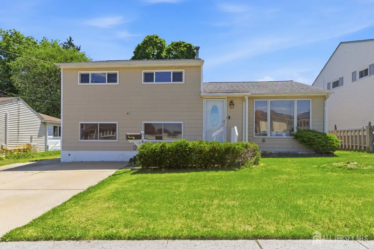 -4 Dunlap Drive, Parlin, NJ 08859 - #1