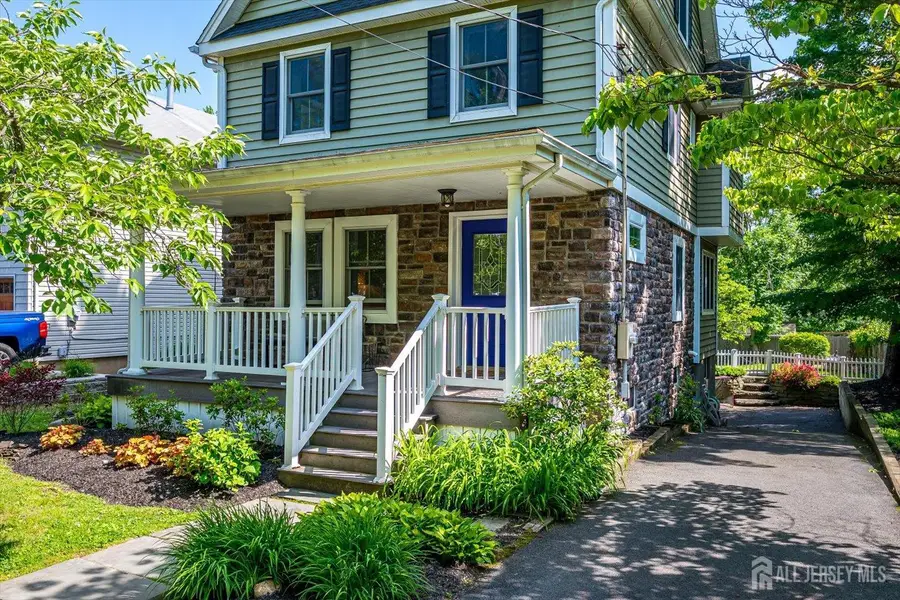 -62 Myrtle Avenue, Metuchen, NJ 08840 - #2
