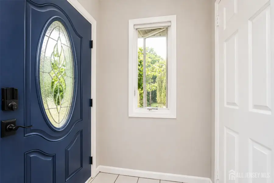 -90 Farms Road Circle, East Brunswick, NJ 08816 - #3