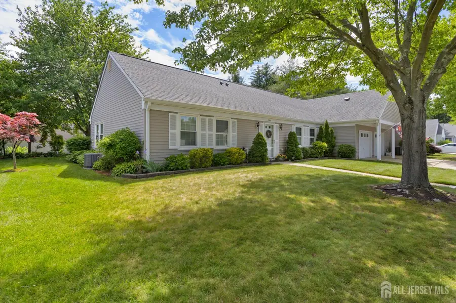 -716 Victoria Court #A, Monroe, NJ 08831 - #2