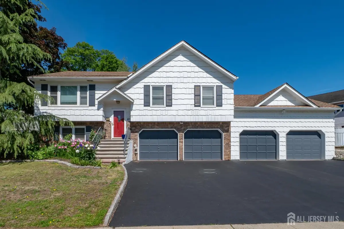 -61 Clifton Street, Edison, NJ 08817 - #1