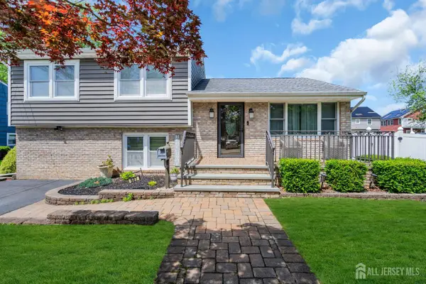 -507 Thompson Place, Middletown, NJ 07748