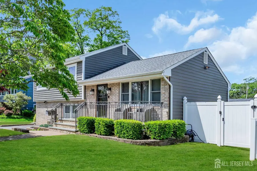 -507 Thompson Place, Middletown, NJ 07748 - #2