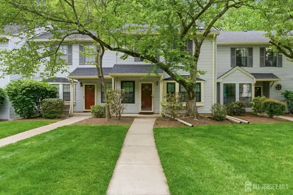 -2804 Cricket Circle, Edison, NJ 08820