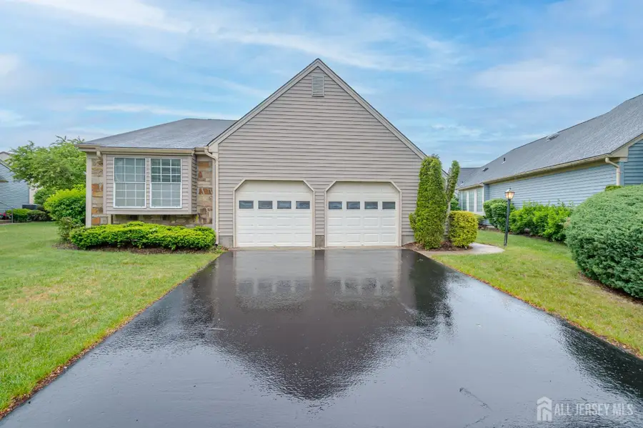 -6 Franklin Pierce Drive, Monroe, NJ 08831 - #2