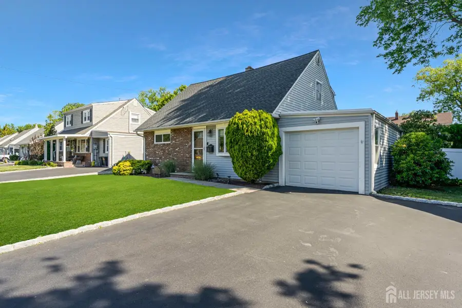 -420 Decatur Avenue, Middlesex, NJ 08846 - #2