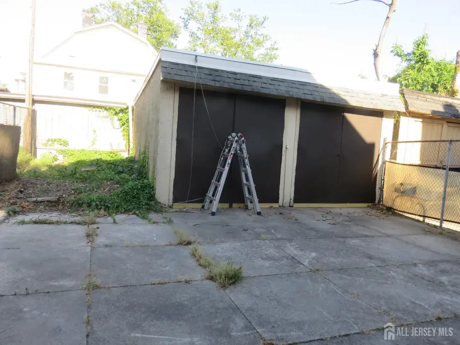 -68 Catalpa Avenue, Perth Amboy, NJ 08861 - #3