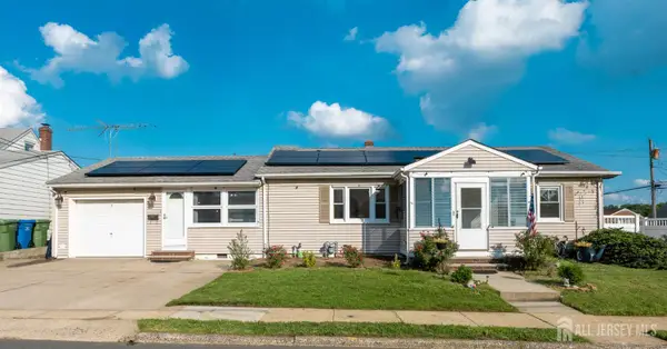 -2 Hilltop Avenue, Sayreville, NJ 08879