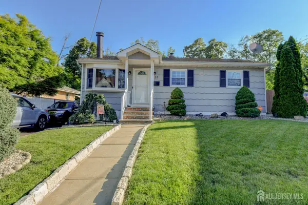 -57 E William Street, Fords, NJ 08863