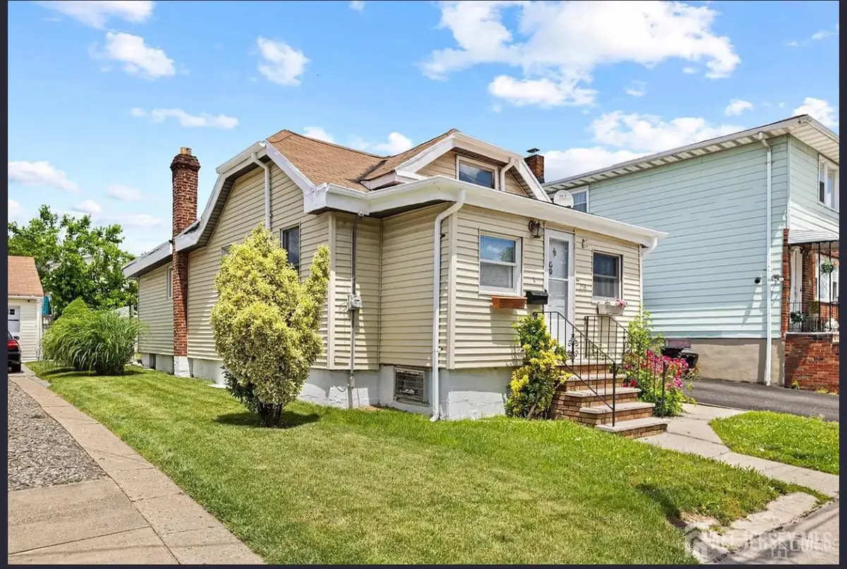 -258 Randolph Street, Carteret, NJ 07008 - #1