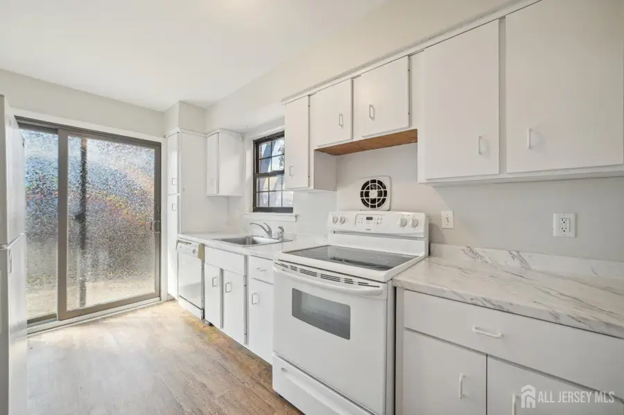 -323 323 Gill Lane, Iselin, NJ 08830 - #2