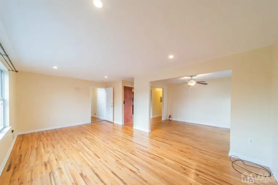 -44 N Whittier Street N, Carteret, NJ 07008 - #3