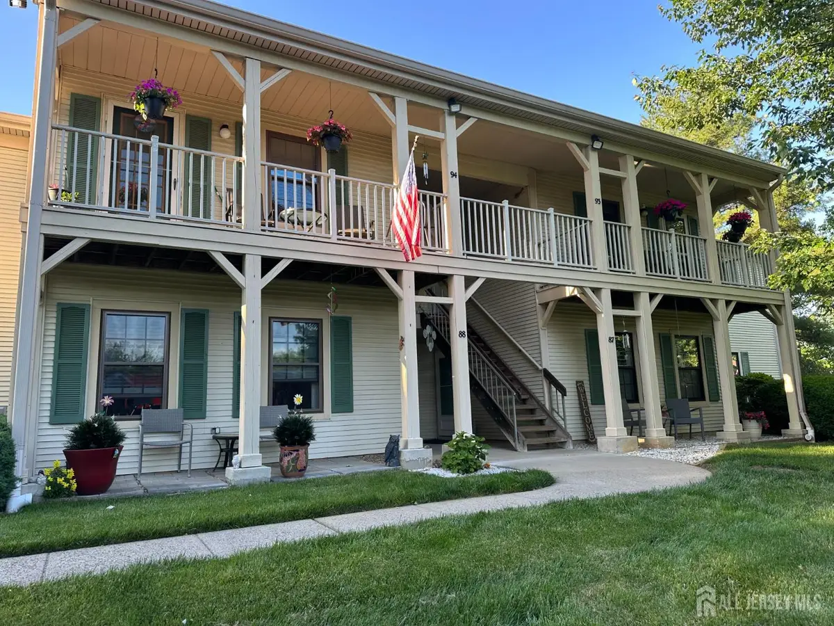 -93 Griggs Place #B1, East Brunswick, NJ 08816 - #1