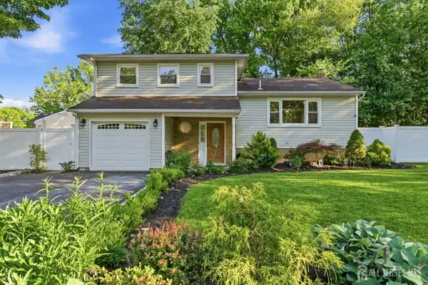 -5 Mckinley Street, Edison, NJ 08820