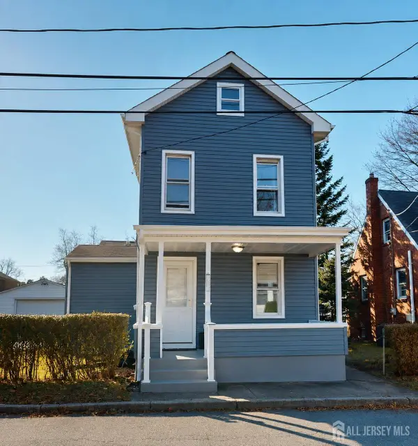 -153 Knapp Avenue, Hamilton, NJ 08610