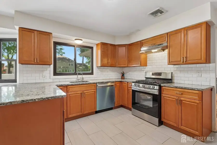 -16 Cutter Avenue, Edison, NJ 08820 - #3