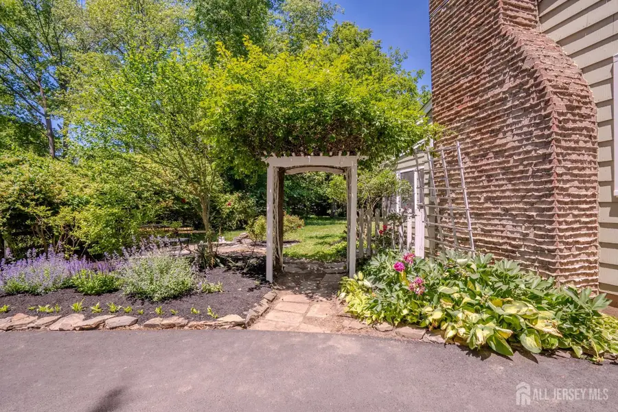 -31 Merion Place, Lawrence, NJ 08648 - #3