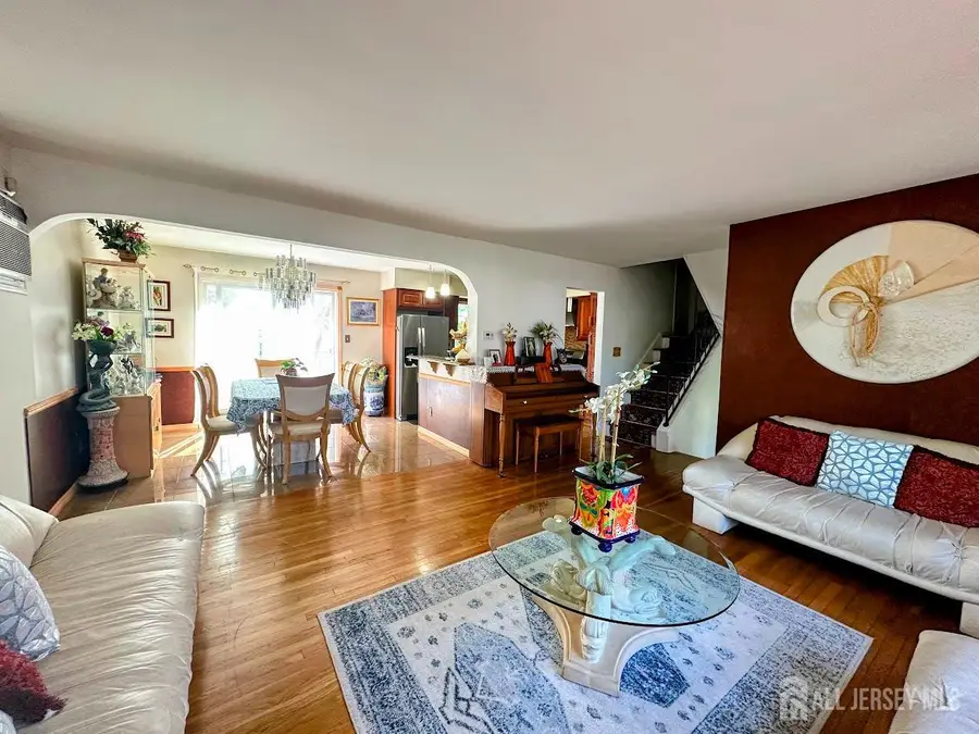 -273 Old Post Road, Edison, NJ 08817 - #3