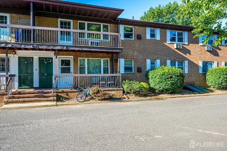 -55 Gill Lane #28, Iselin, NJ 08830 - #3