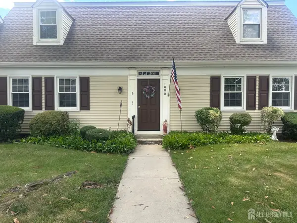 -108-P Hanover Lane, Monroe, NJ 08831