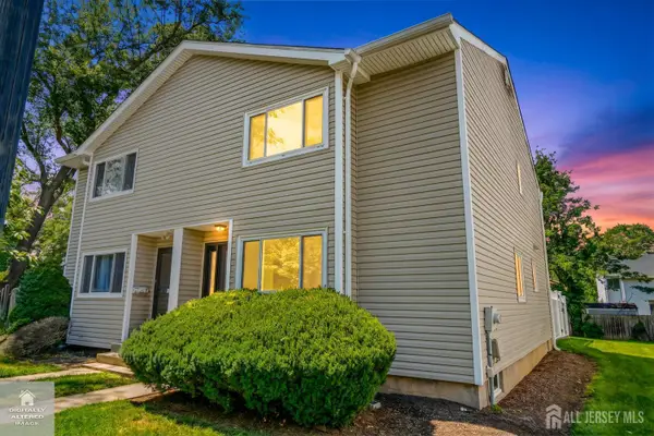 -39 Davids Court, South Brunswick, NJ 08810