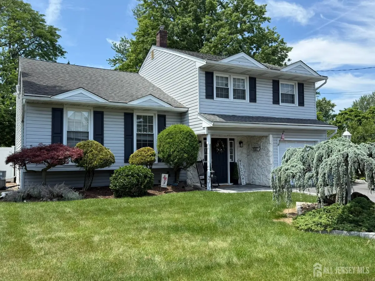 -11 Coral Court, Colonia, NJ 07067 - #1