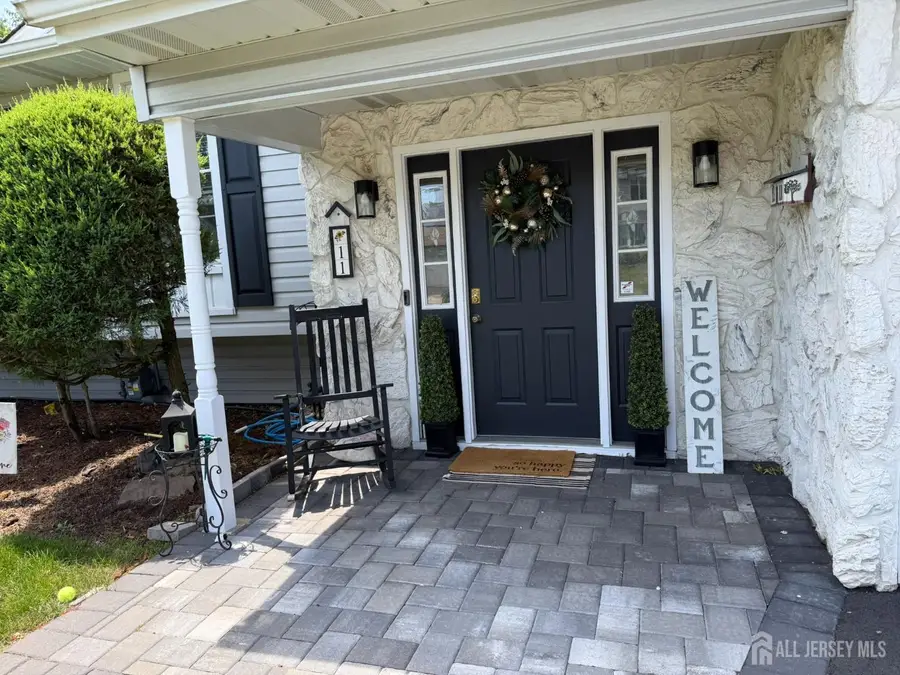 -11 Coral Court, Colonia, NJ 07067 - #3