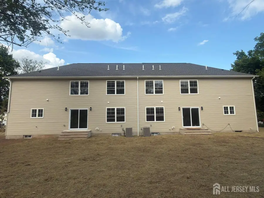 -10 Delar Parkway #A, Franklin Park, NJ 08823 - #2
