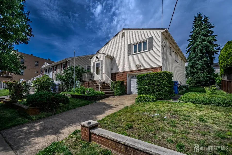 -149 Strawberry Hill Avenue, Woodbridge, NJ 07095 - #3