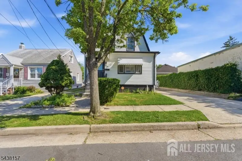 -265 Grove Street, Woodbridge, NJ 07095 - #2