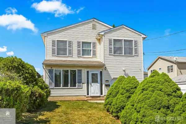 -109 Walton Street, Edison, NJ 08817