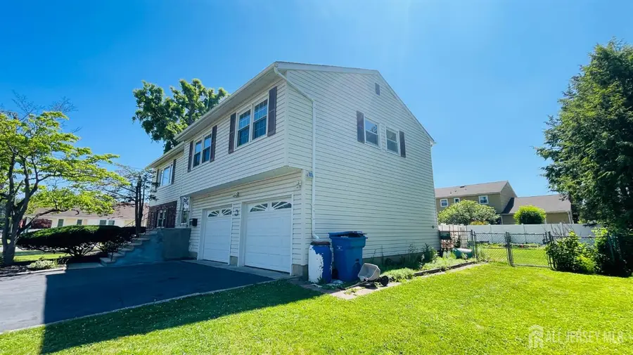 -950 Newton Street, North Brunswick, NJ 08902 - #3