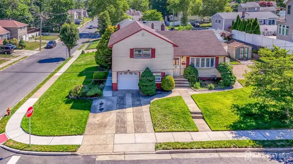 -30 Frandsen Avenue, South River, NJ 08882